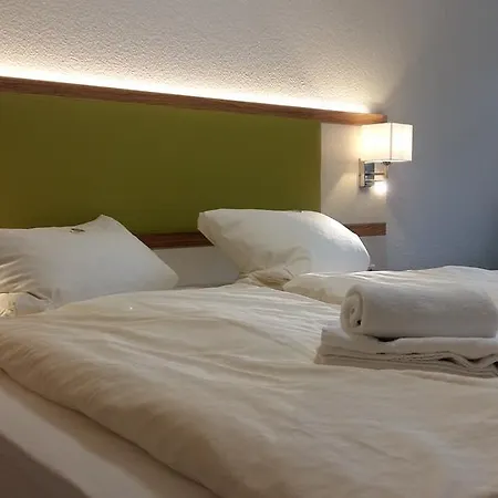 Pension Redefin 3*
